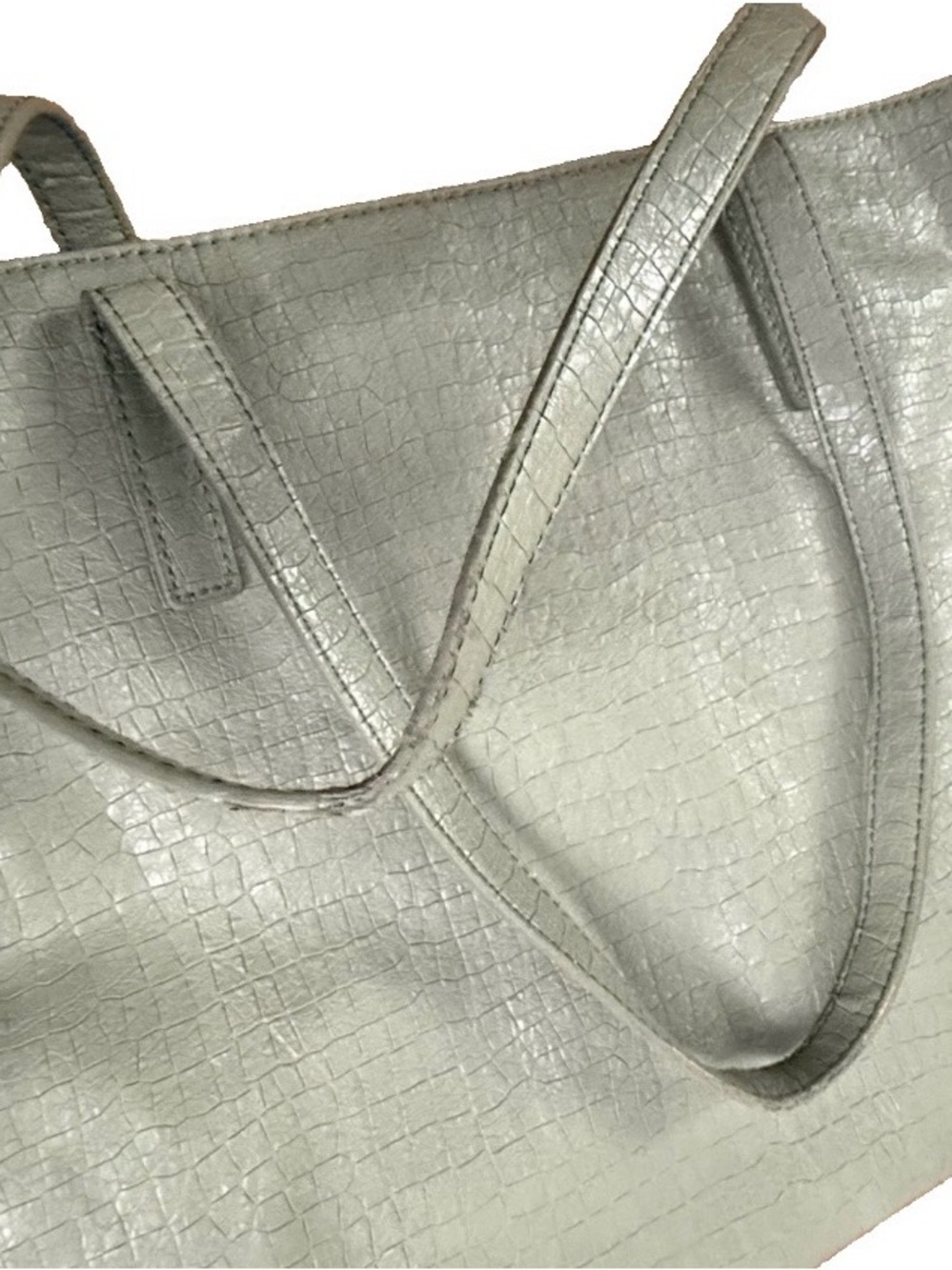 Nine West Shoulder Bag Faux Leather Gray EUC Tassel Hang Charm Croc Embossed - Picture 4 of 16